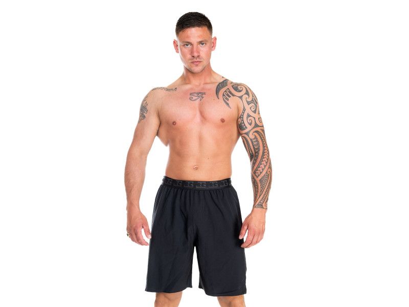 The Essential short- Black/Black