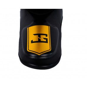 Joya X Enfusion Trilogy Shinguards Black